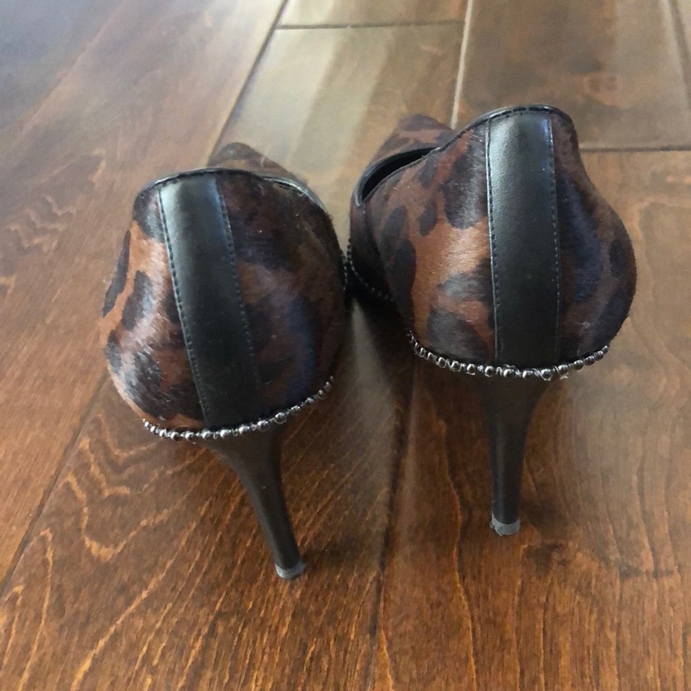 Coach heels. - Picture 6 of 7